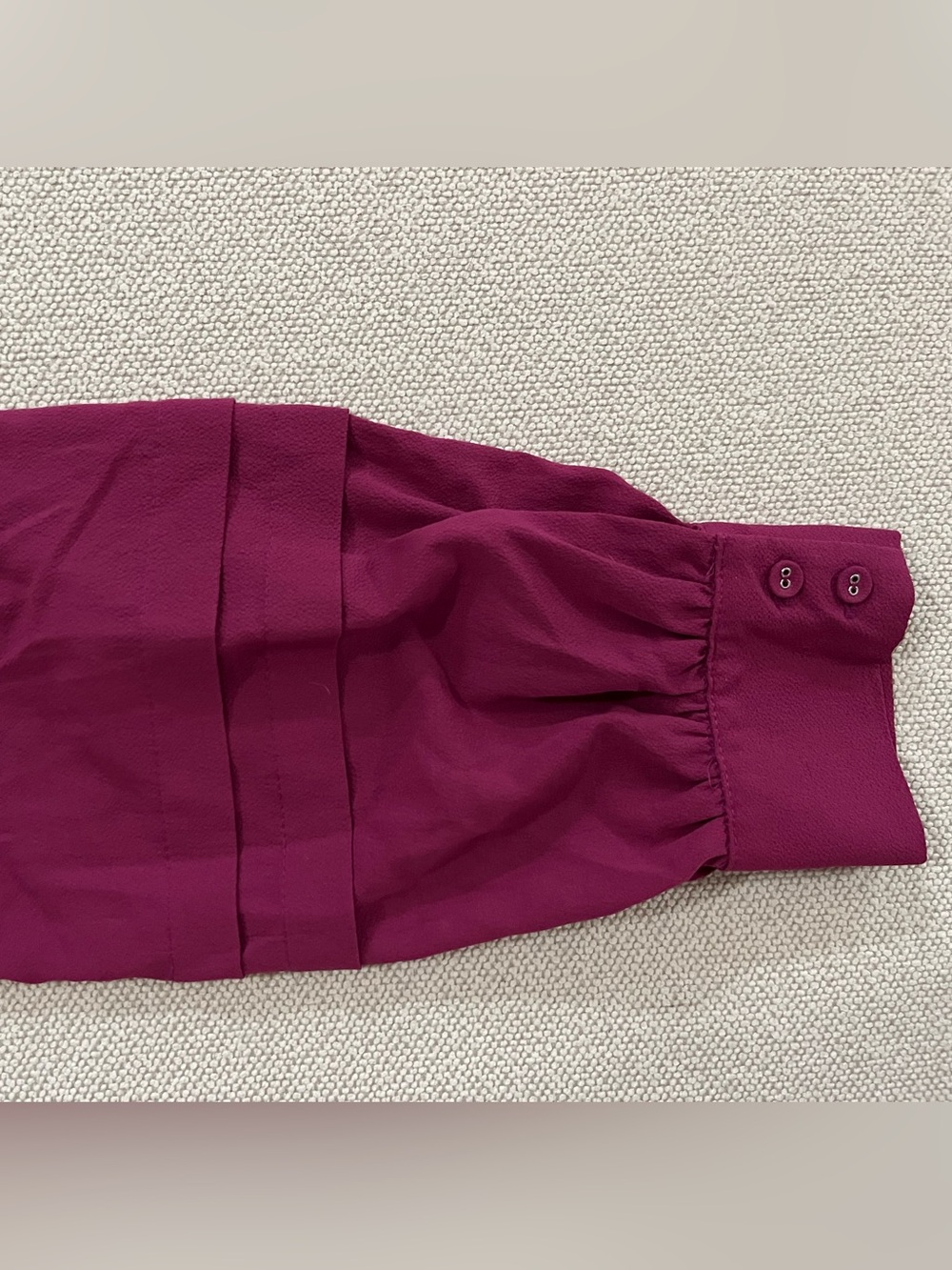 Women’s Umgee Raspberry Button Down Blouse top - Picture 6 of 11